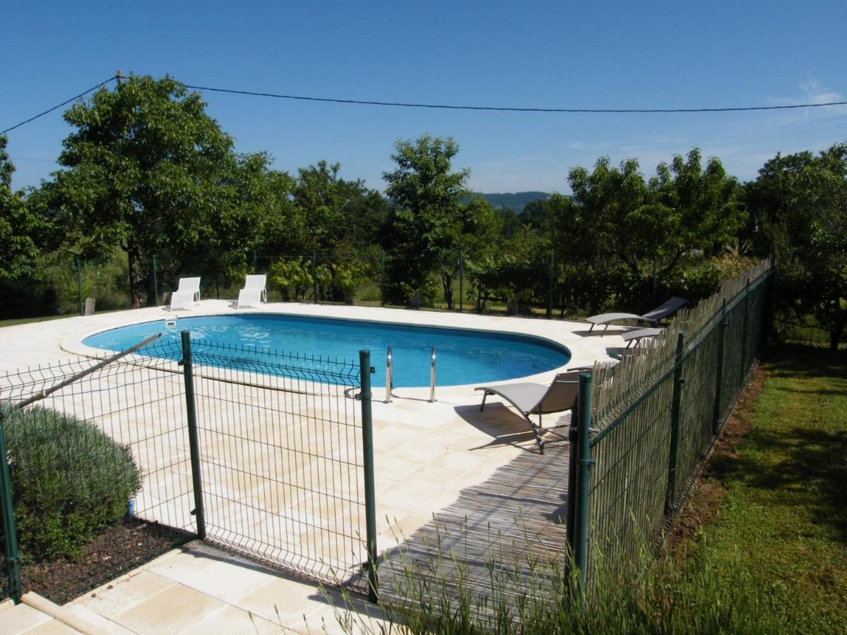 Brignac-la-Plaine Lou Malinbouzatヴィラ エクステリア 写真